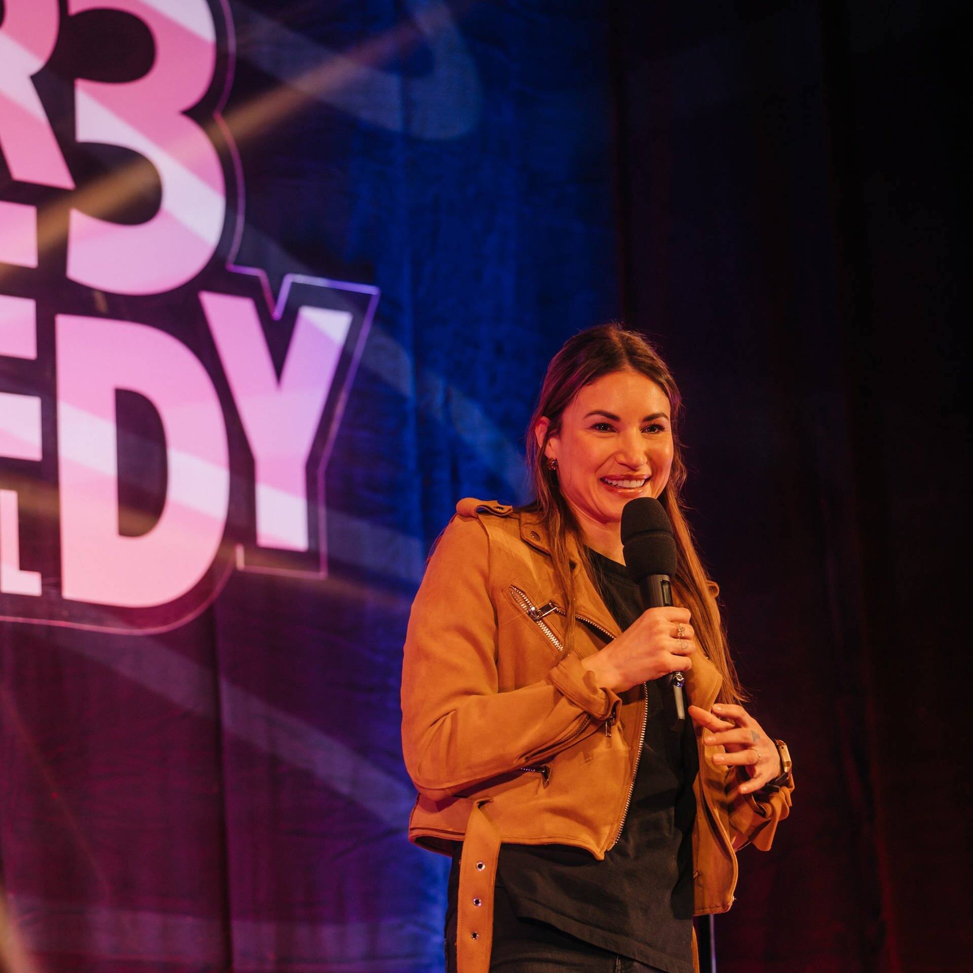 Leila Ladari beim Comedy Festival 2023