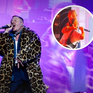 Macklemore holt bei seinem Konzert in Bratislava Fan auf Bühne