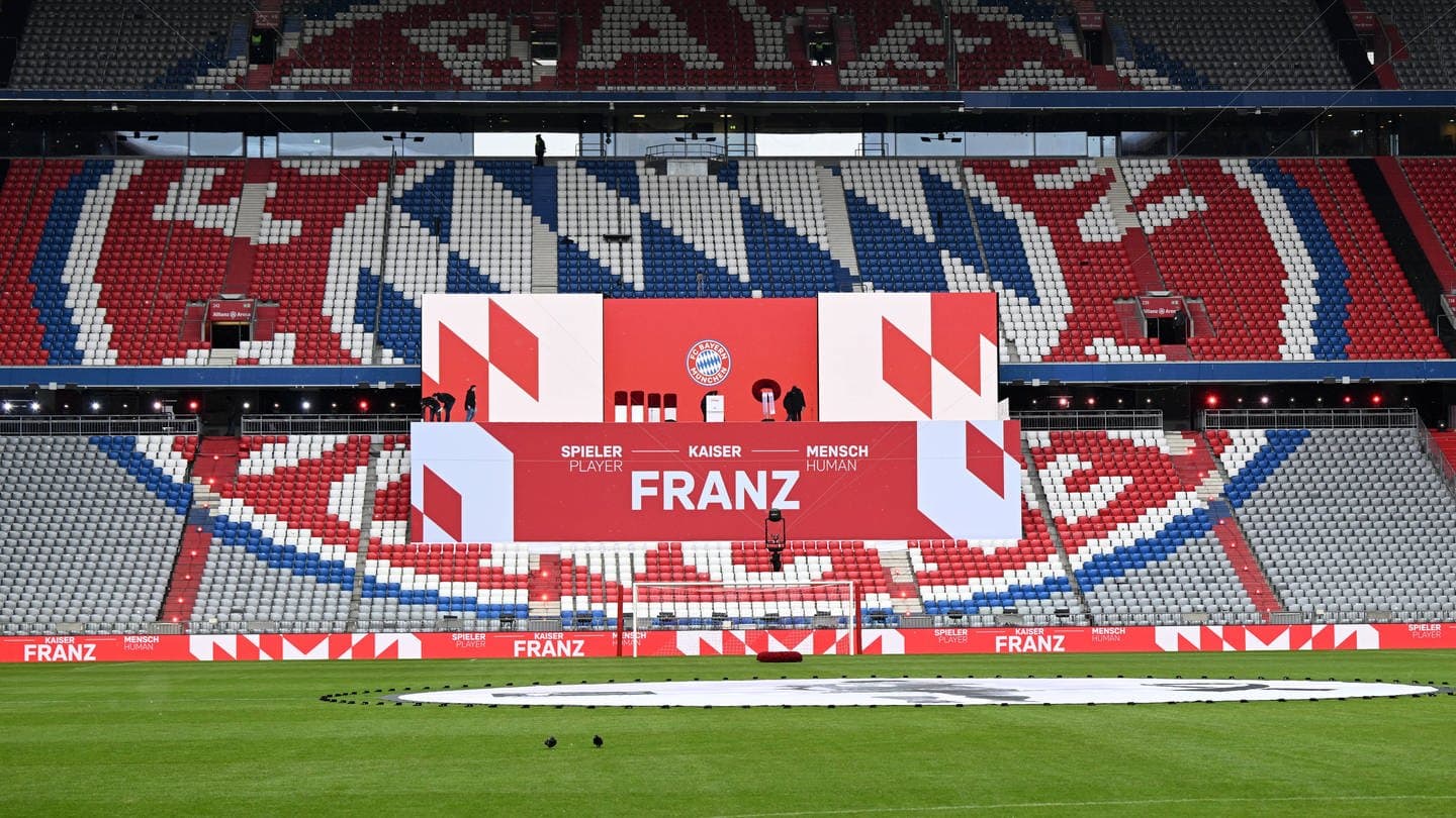 Gedenkfeier des FC Bayern München für Franz Beckenbauer in der Allianz Arena.