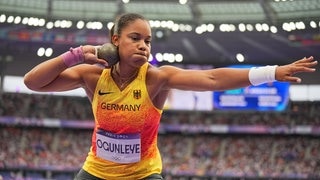 Yemisi Ogunleye beim Kugelstoßen: Sie hat bei Olympia Gold geholt.