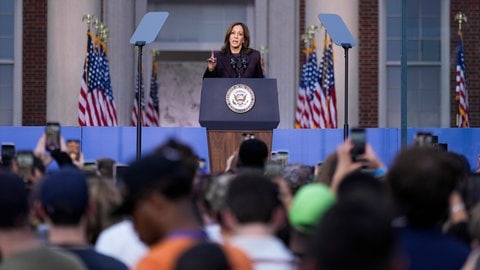 US-Vizepräsidentin Kamala Harris äußert sich auf dem Campus der Howard University in Washington zum Wahlausgang. Die demokratische Kandidatin und US-Vizepräsidentin hat öffentlich ihre Niederlage bei der US-Präsidentschaftswahl eingeräumt.