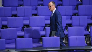 Friedrich Merz nach der Abstimmung im Bundestag.