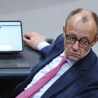 Unions-Kanzlerkandidat Friedrich Merz im Bundestag.