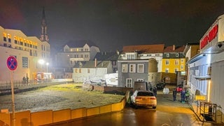 Die Polizei fahndet nach Tätern eines Tötungsdelikts in Offenburg in der Nähe vom Bahnhof.