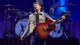 Sänger James Blunt bei einem Konzert in Mailand