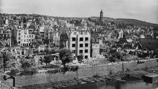 Die Stadt Pforzheim – vor und nach dem Luftangriff 1945.