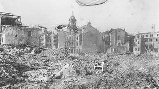 Die Stadt Pforzheim – vor und nach dem Luftangriff 1945.