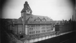 Die Stadt Pforzheim – vor und nach dem Luftangriff 1945.