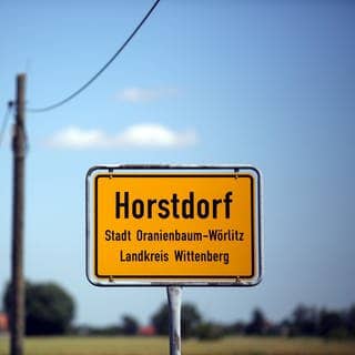 Städte und Gemeinden, die wie Vornamen heißen: Hier ist das Ortsschild von Horstdorf.