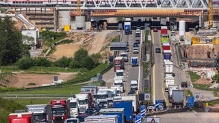 Autobahn A8 mit Baustelle bei Pforzheim