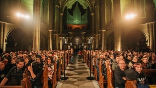 Die Toten Hosen in der Gedächtniskirche in Speyer