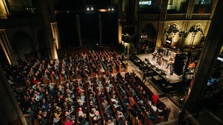 Die Toten Hosen in der Gedächtniskirche in Speyer