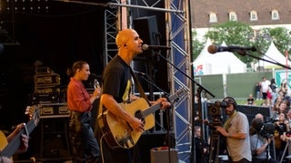 Milow tritt beim SWR3 Open Air in Mainz auf.