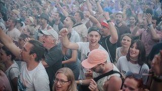 Party-People am Kessel-Sonntag