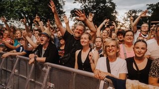 Die Fantastischen Vier bei ihrem Konzert direkt nach dem Ausscheiden der Deutschen Nationalmannschaft bei der Europmeisterschaft.