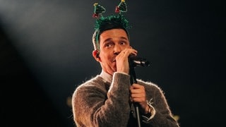 Nico Santos hat beim SWR3 Weihnachtskonzert für viele Überraschungen gesorgt.