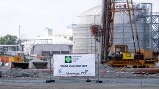 Wir geben wieder richtig Gas. Baubeginn festes LNG-Terminal in Stade
