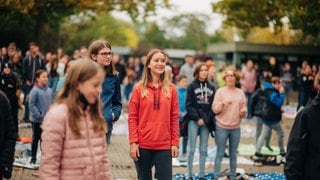 Revolverheld beim Schulhofkonzert in Worms