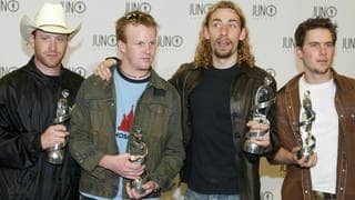 Die Rockband Nickelback erhält den Juno Award für ihre Single „How You Remind Me“
