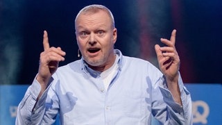 Stefan Raab spricht bei einem Unternehmens-Event 2017.