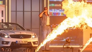 Der Rapper Apache 207 während des Auftritts beim Stuttgarter Kessel Festival