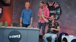 Dennis Lloyd beim Star-Talk beim New Pop Festival 2019