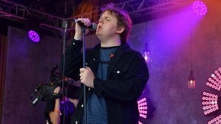 Lewis Capaldi beim Star-Talk beim New Pop Festival 2019