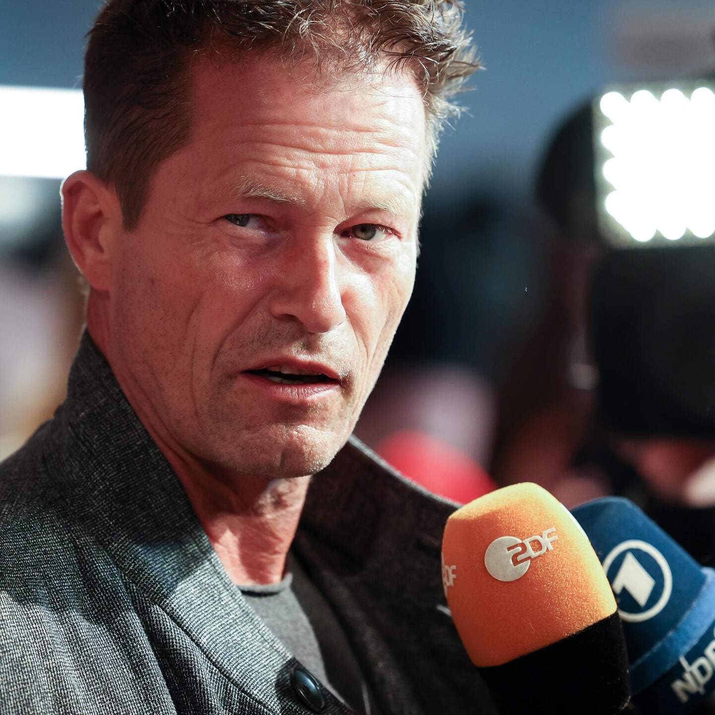 Til Schweiger entschuldigt sich