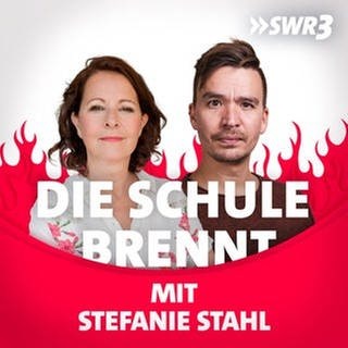 Stefanie Stahl und Bob Blume vor Flammen