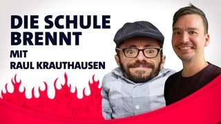 Raul Krauthausen und Bob Blume vor Flammen