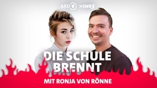 Ronja von Rönne und Bob Blume vor Flammen