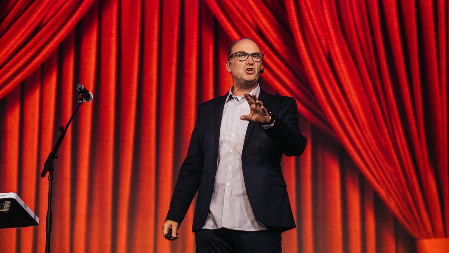 Comedyman Andreas Müller Live auf der Bühne