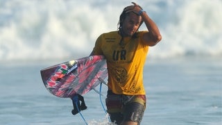 Surfer Afridun Amu