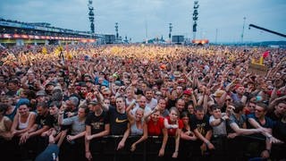 Beatsteaks: Arnim rockte im Regencape