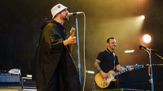 Beatsteaks: Arnim rockte im Regencape