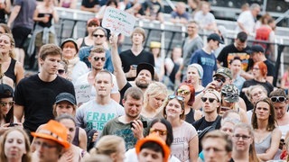 Welshly Arms rocken die Bühne