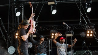 Welshly Arms rocken die Bühne