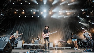 Welshly Arms rocken die Bühne