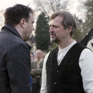 Bukow (Charly Hübner) und Erik Meissner (Patrick von Blume)