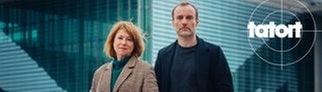 Susanne Bonard (Corinna Harfouch) und Robert Karow (Mark Waschke) ermitteln im Berliner Tatort „Vier Leben“.